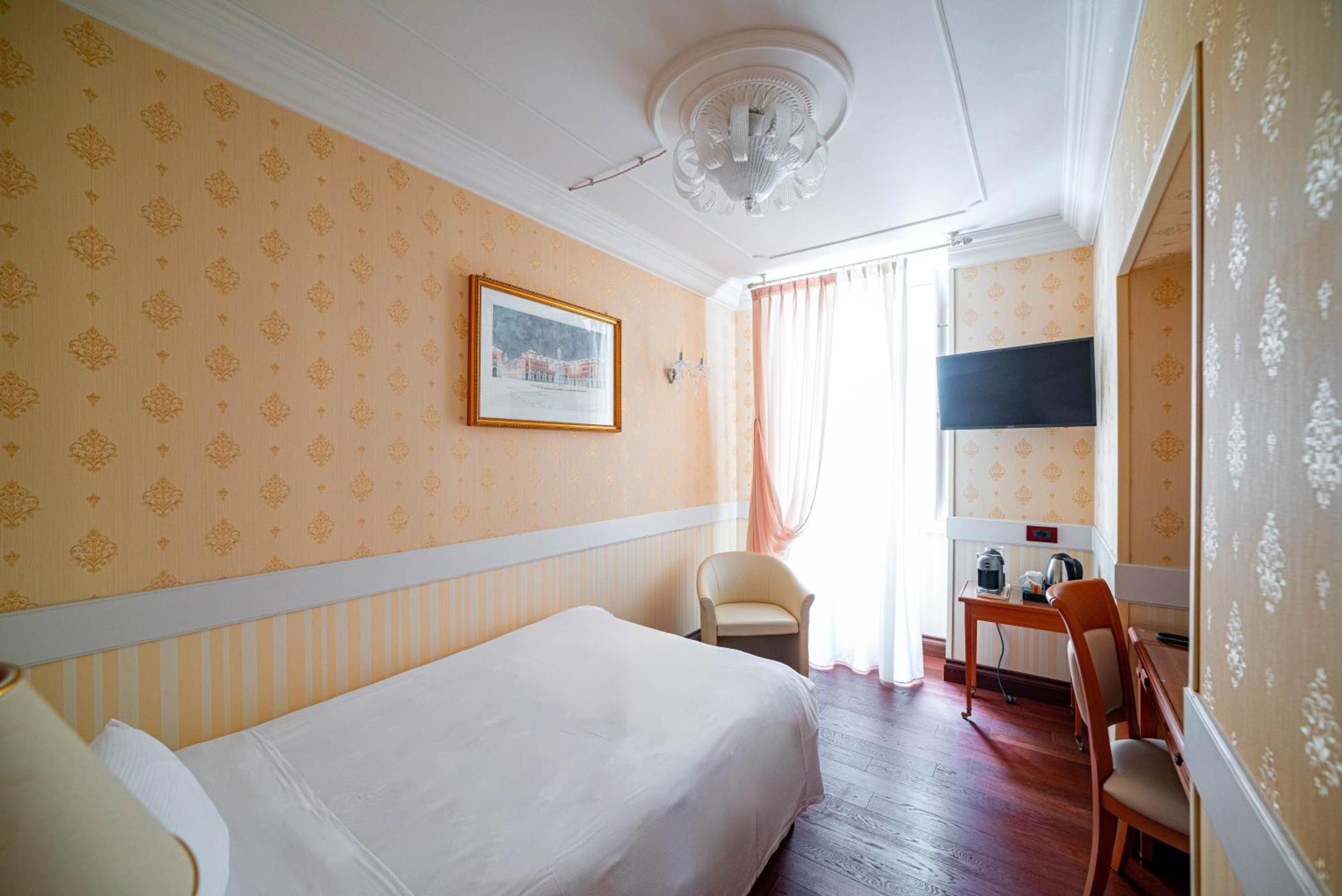 Phi Hotel Principe Cuneo Zewnętrze zdjęcie