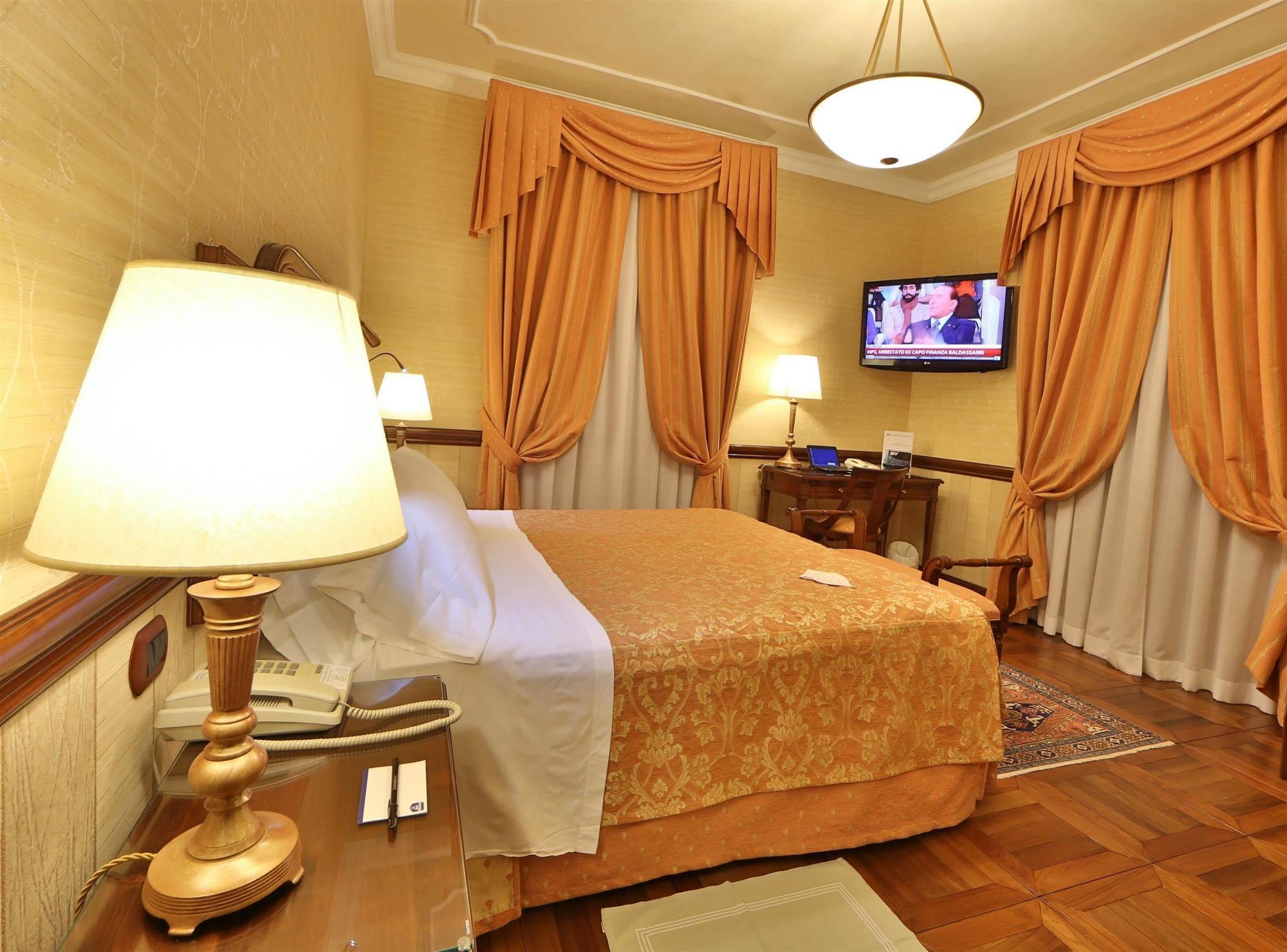Phi Hotel Principe Cuneo Zewnętrze zdjęcie