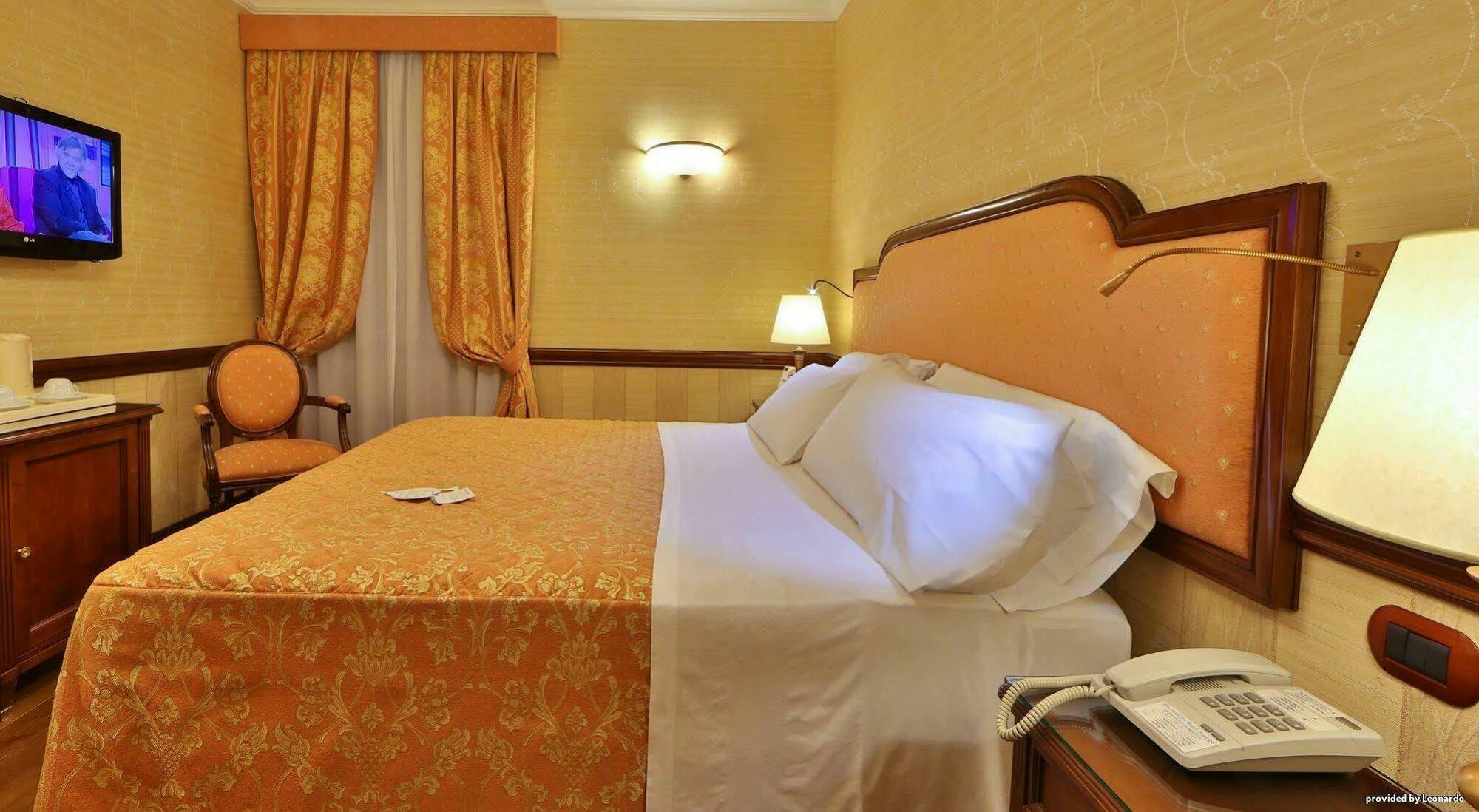 Phi Hotel Principe Cuneo Zewnętrze zdjęcie